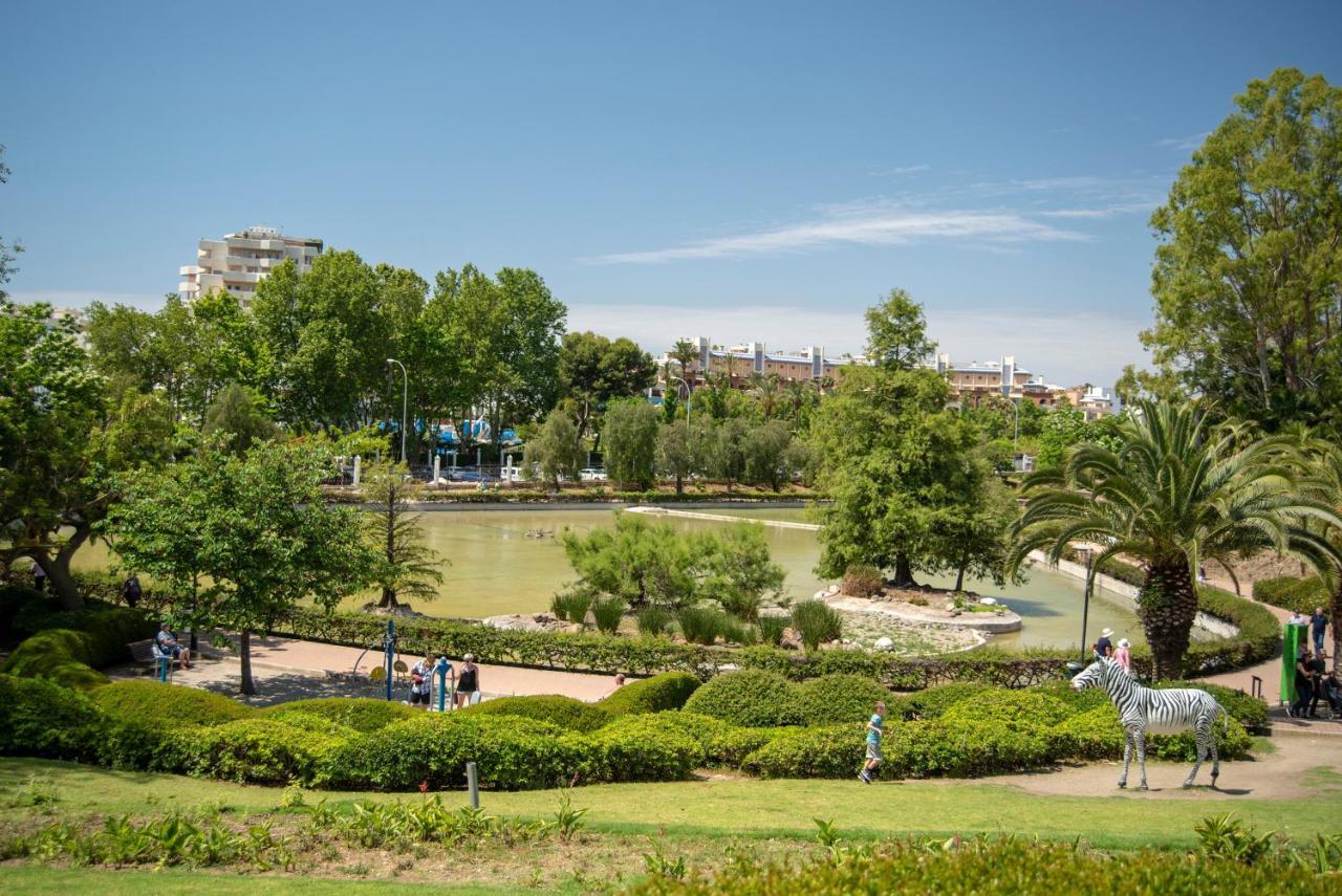 Benal Beach, Luxury Sea & Mountain View Beachside 1 Bedroom Apartment Benalmádena Exterior foto