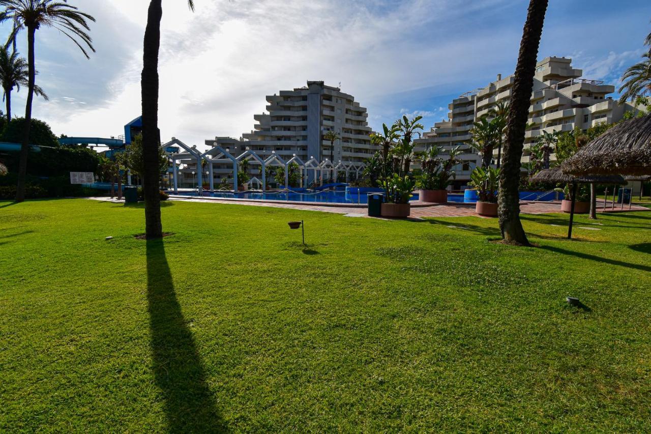 Benal Beach, Luxury Sea & Mountain View Beachside 1 Bedroom Apartment Benalmádena Exterior foto