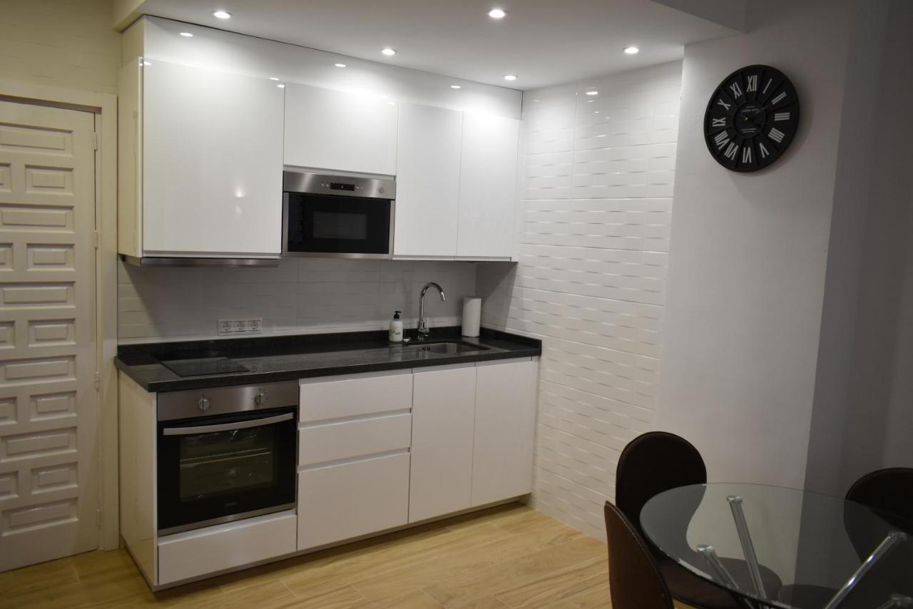 Benal Beach, Luxury Sea & Mountain View Beachside 1 Bedroom Apartment Benalmádena Exterior foto