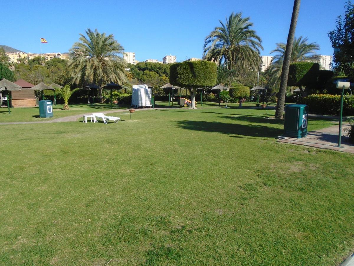 Benal Beach, Luxury Sea & Mountain View Beachside 1 Bedroom Apartment Benalmádena Exterior foto